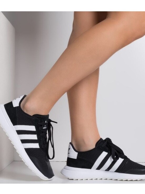 adidas Shoes - Adidas Flashback Sneakers